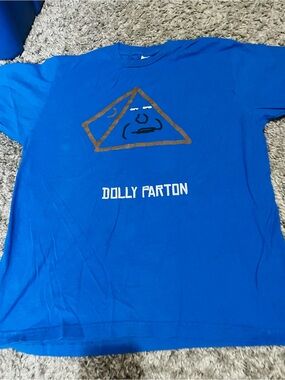 Dolly Parton graphic novelty tee tshirtblue adult sz L